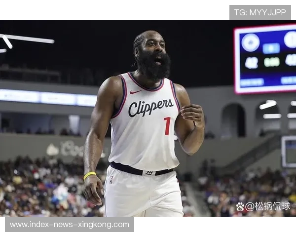 哈登单核难撑,快船更衣室矛盾激增